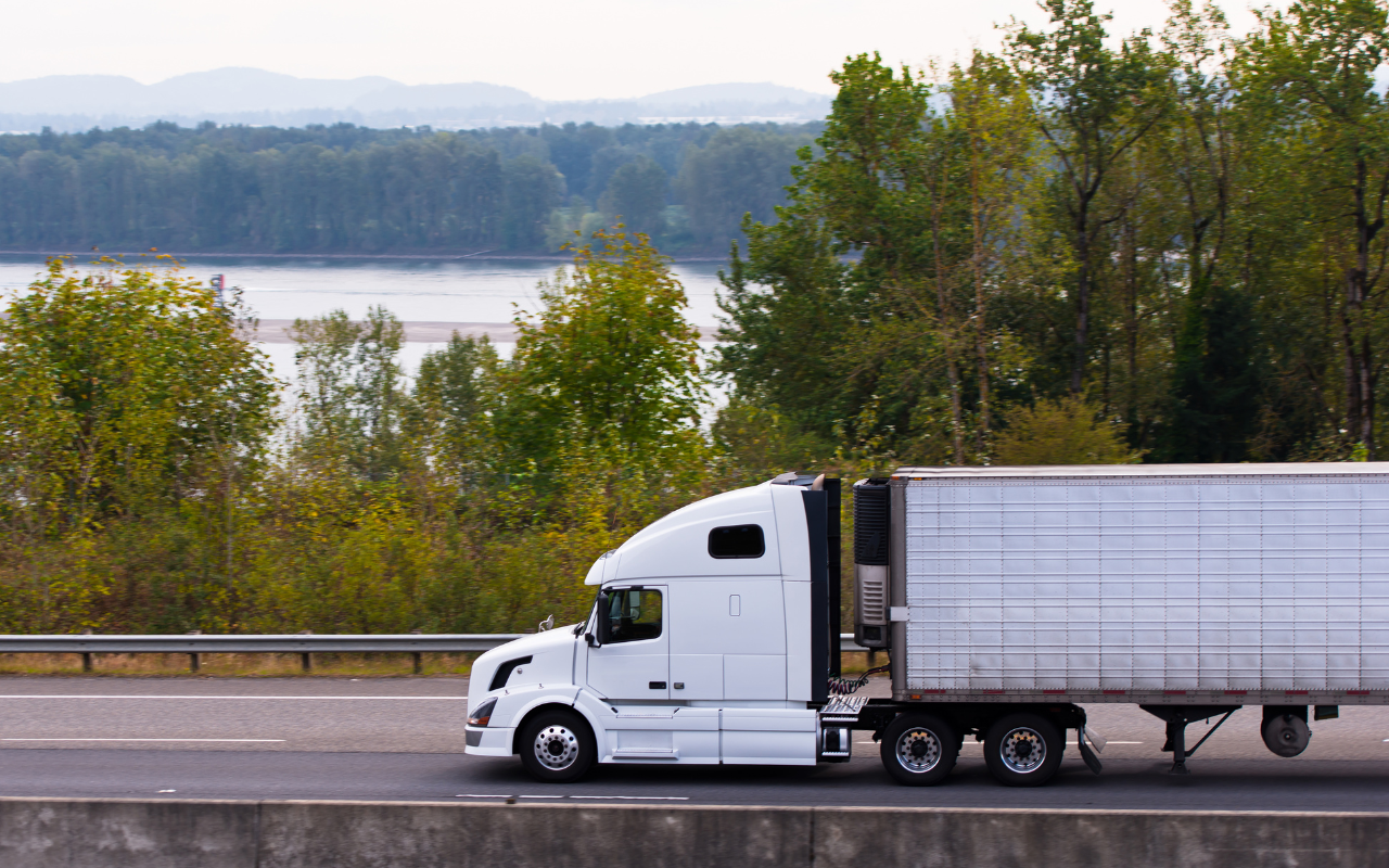 What is a Reefer Truck and How Does It Work?