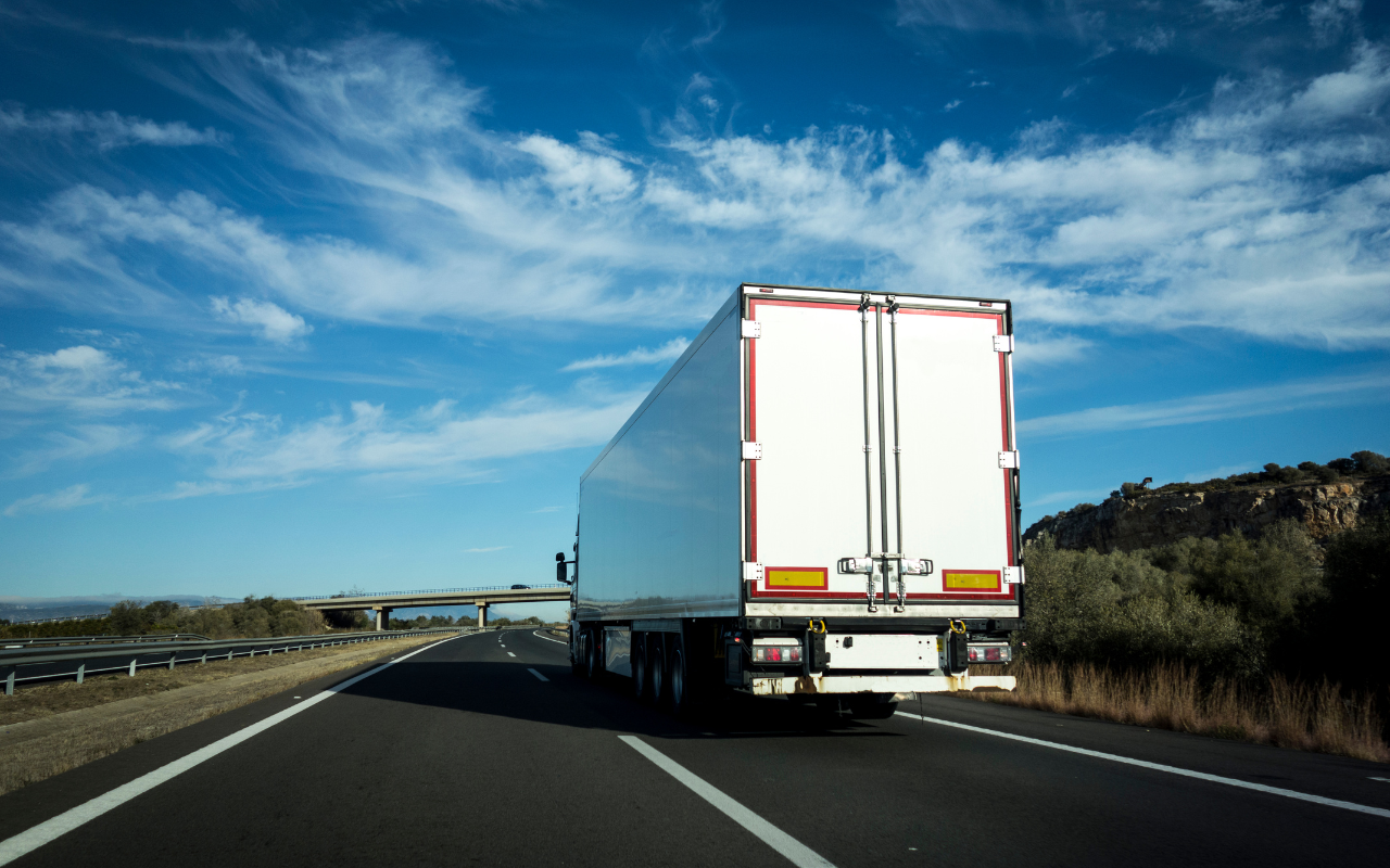 Lease a Truck for Delivery Services – Instant Quote Available